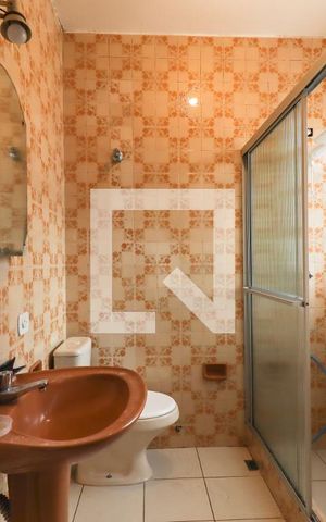 Apartamento para alugar com 101m², 2 quartos e sem vaga Apartamento para alugar com 101m², 2 quartos e sem vagaBanheiro Social