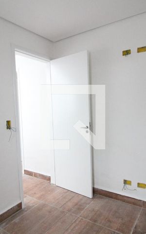 Casa de condomínio para alugar com 100m², 2 quartos e 2 vagasquarto 1