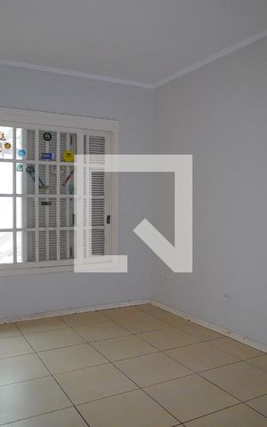 Casa à venda com 314m², 4 quartos e 4 vagasQuarto 2