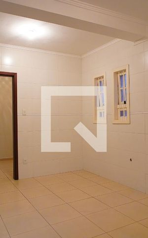 Casa à venda com 314m², 4 quartos e 4 vagasCozinha
