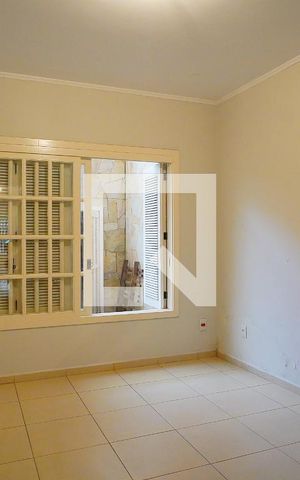 Casa à venda com 314m², 4 quartos e 4 vagasSala