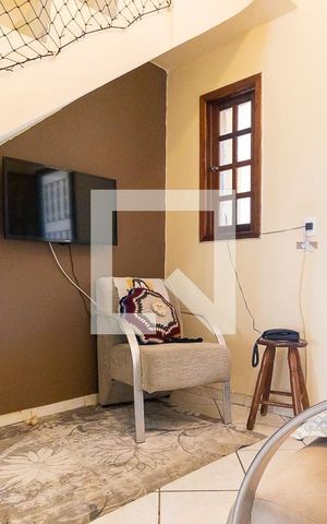 Casa à venda com 90m², 2 quartos e 1 vaga Casa à venda com 90m², 2 quartos e 1 vagaSala