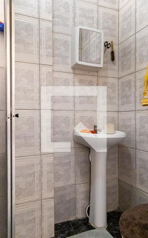 Casa à venda com 90m², 2 quartos e 1 vaga Casa à venda com 90m², 2 quartos e 1 vagaBanheiro 1