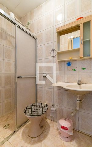 Casa à venda com 90m², 2 quartos e 1 vaga Casa à venda com 90m², 2 quartos e 1 vagaBanheiro 2