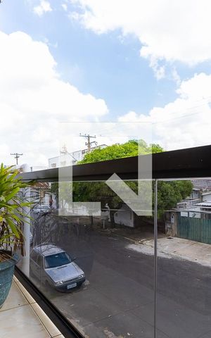 Casa à venda com 90m², 2 quartos e 1 vaga Casa à venda com 90m², 2 quartos e 1 vagaSacada do quarto 2