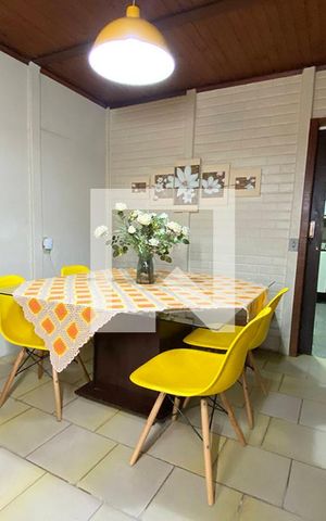Casa à venda com 70m², 3 quartos e 2 vagasSala de Jantar