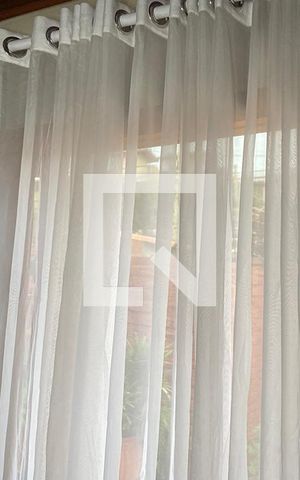Casa à venda com 70m², 3 quartos e 2 vagasJanela da  Suíte