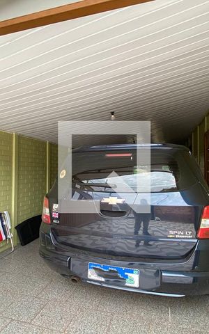Casa à venda com 70m², 3 quartos e 2 vagasGaragem