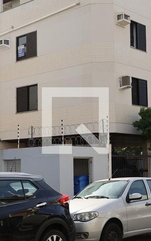 Apartamento para alugar com 73m², 2 quartos e 1 vagaFachada