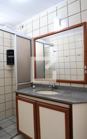 Apartamento para alugar com 73m², 2 quartos e 1 vagaBanheiro