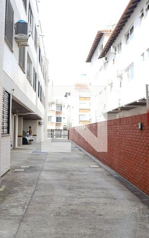 Apartamento para alugar com 73m², 2 quartos e 1 vagaGaragem