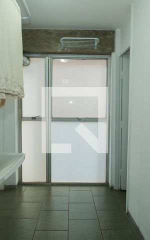 Apartamento para alugar com 100m², 2 quartos e 1 vagaÁrea de Serviço
