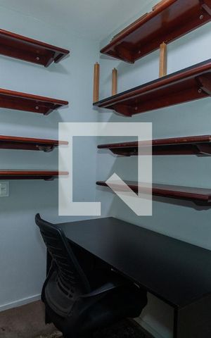 Apartamento para alugar com 100m², 2 quartos e 1 vagaEscritório
