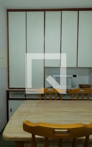 Apartamento para alugar com 100m², 2 quartos e 1 vagaCopa