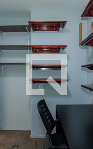 Apartamento para alugar com 100m², 2 quartos e 1 vagaEscritório