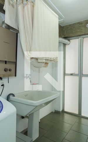 Apartamento para alugar com 100m², 2 quartos e 1 vagaÁrea de Serviço