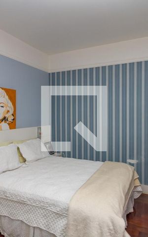 Casa à venda com 700m², 7 quartos e 5 vagas Casa à venda com 700m², 7 quartos e 5 vagasSuíte 3
