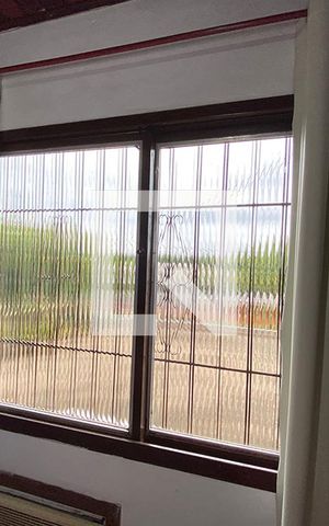 Casa à venda com 150m², 3 quartos e 2 vagasJanela do Quarto 1