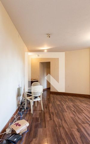 Casa à venda com 703m², 4 quartos e 5 vagasAcesso as Suítes