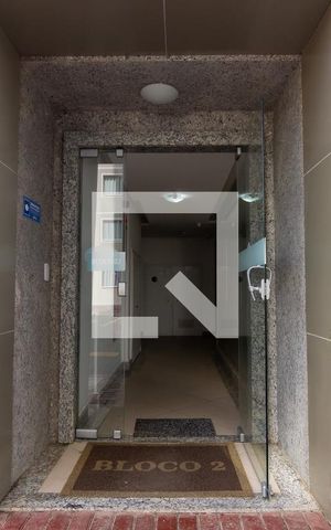 Apartamento para alugar com 43m², 2 quartos e 1 vaga Apartamento para alugar com 43m², 2 quartos e 1 vagaFachada do bloco