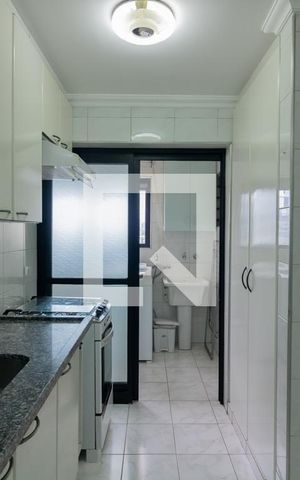 Apartamento para alugar com 100m², 3 quartos e 2 vagas Apartamento para alugar com 100m², 3 quartos e 2 vagasCozinha