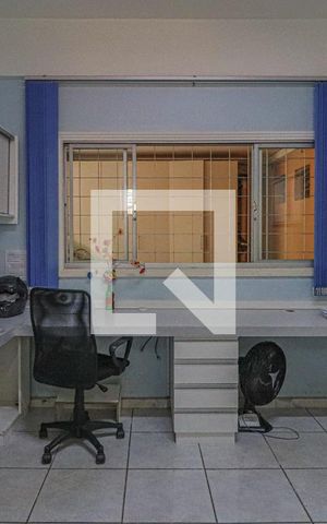 Casa à venda com 1080m², 5 quartos e 6 vagasSala 6