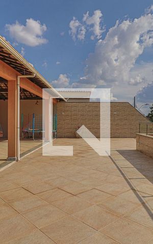 Casa à venda com 1080m², 5 quartos e 6 vagasCobertura