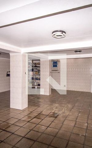Casa à venda com 360m², 5 quartos e 6 vagasCasa 2 - Quarto 2