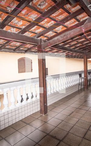 Casa à venda com 360m², 5 quartos e 6 vagasChurrasqueira