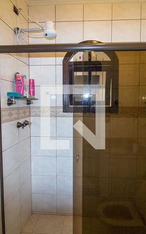 Casa à venda com 360m², 5 quartos e 6 vagasCasa 2 - Banheiro