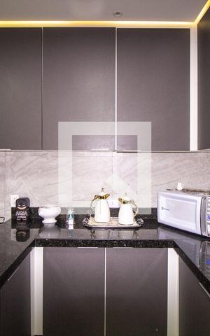 Casa à venda com 360m², 5 quartos e 6 vagasCozinha