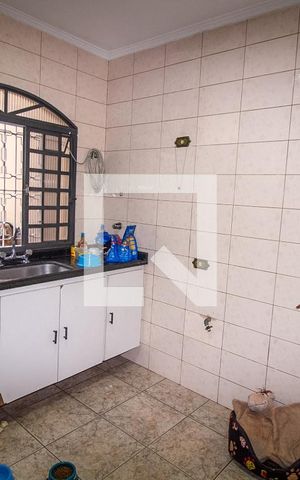 Casa à venda com 360m², 5 quartos e 6 vagasCasa 2 - Cozinha