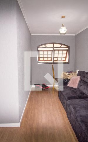 Casa à venda com 360m², 5 quartos e 6 vagasHall