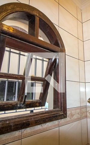 Casa à venda com 360m², 5 quartos e 6 vagasCasa 2 - Banheiro