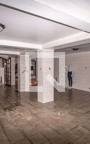 Casa à venda com 360m², 5 quartos e 6 vagasCasa 2 - Quarto 2
