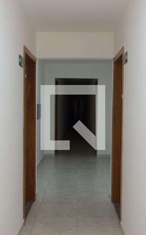 Apartamento para alugar com 36m², 1 quarto e sem vagaCorredor do Andar