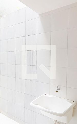 Casa de condomínio à venda com 75m², 2 quartos e 2 vagas Casa de condomínio à venda com 75m², 2 quartos e 2 vagasLavanderia