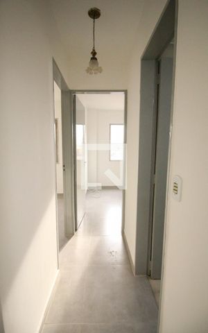 Apartamento para alugar com 63m², 2 quartos e 1 vaga Apartamento para alugar com 63m², 2 quartos e 1 vagaCorredor