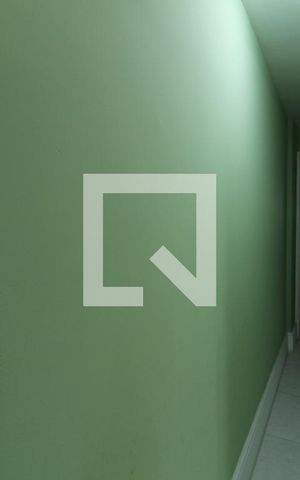 Apartamento à venda com 200m², 3 quartos e 2 vagasCorredor de acesso aos quartos