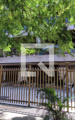 Apartamento à venda com 200m², 3 quartos e 2 vagasFachada