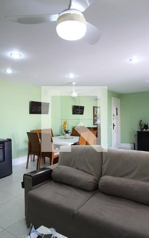 Apartamento à venda com 200m², 3 quartos e 2 vagasSala