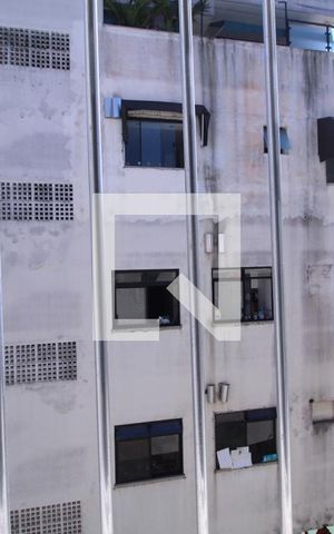 Apartamento à venda com 200m², 3 quartos e 2 vagasVista - Suíte 1
