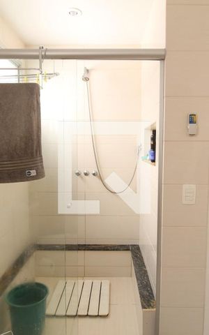 Apartamento à venda com 200m², 3 quartos e 2 vagasBanheiro - Suíte 1