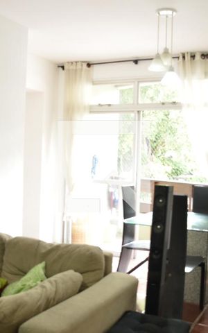 Apartamento à venda com 90m², 2 quartos e 1 vagaSala