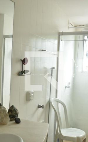 Apartamento à venda com 90m², 2 quartos e 1 vagaBanheiro Social