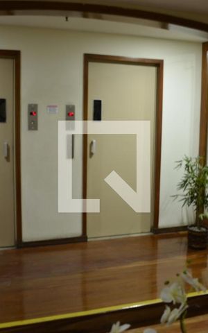 Apartamento à venda com 90m², 2 quartos e 1 vagaHall de Entrada