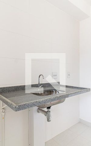 Apartamento para alugar com 165m², 2 quartos e 2 vagas Apartamento para alugar com 165m², 2 quartos e 2 vagasCozinha