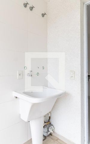 Apartamento para alugar com 165m², 2 quartos e 2 vagas Apartamento para alugar com 165m², 2 quartos e 2 vagasLavanderia