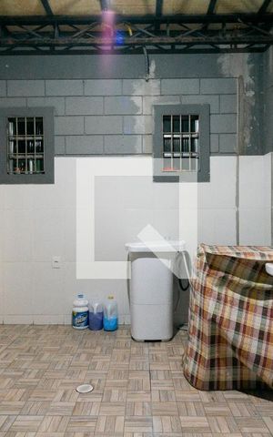 Casa à venda com 150m², 1 quarto e sem vaga Casa à venda com 150m², 1 quarto e sem vagaarea de serviço