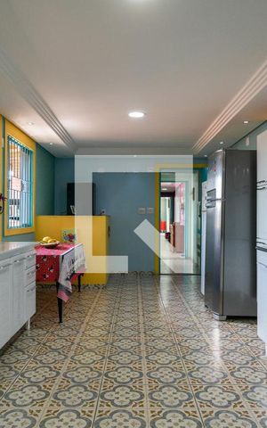 Casa à venda com 150m², 1 quarto e sem vaga Casa à venda com 150m², 1 quarto e sem vagacozinha